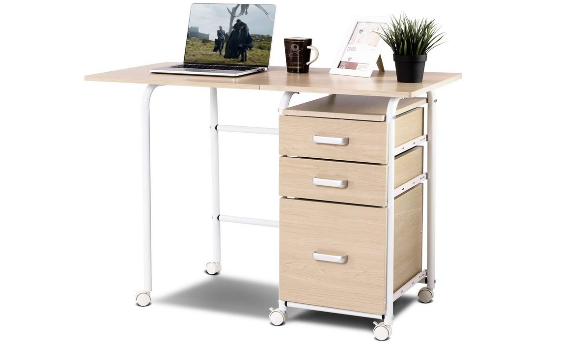 21 Best Desks For Small Spaces For 2020 For Your Corner
