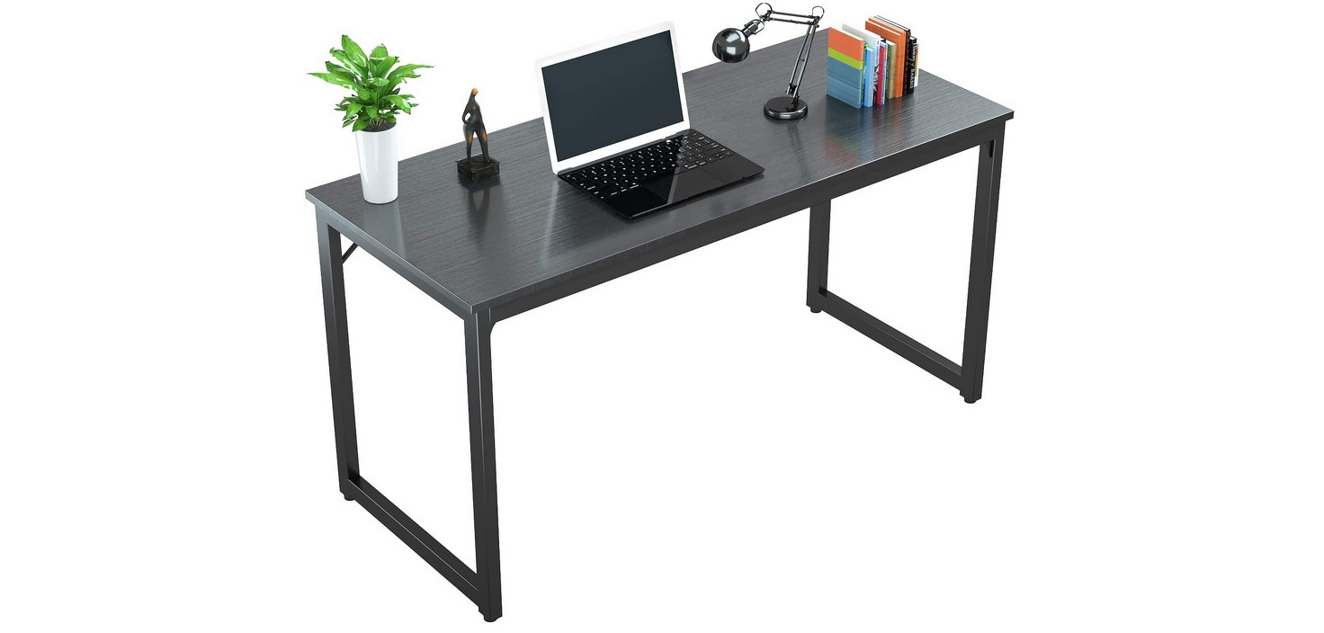 minimalistic desk